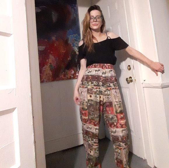 Vintage 80's culottes ~ gauchos w/ patchwork design - Picture 2 of 8